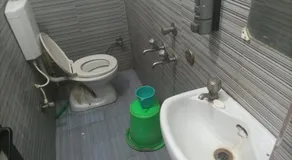 Radha Deo Guest House - Image 5