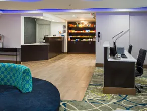 Spark by Hilton Milford Boston - Image 1