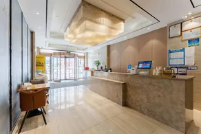 Manston Holiday Hotel (Zhongshan Road Pedestrian Street Wuhu High-Speed Railway Station) - Image 3