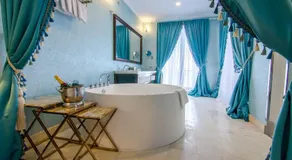 Phoenicia Boutique Hotel - Adults Only - Image 2