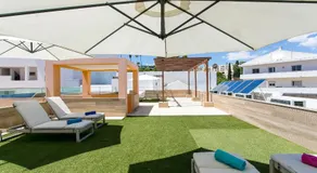 Casa Amarela Guesthouse - Image 2