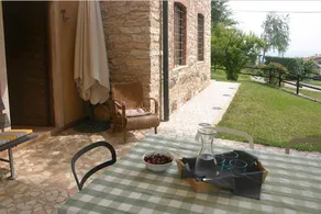 Antica Corte Leguzzano B&B - Image 4