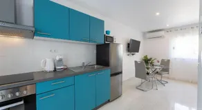 Moderni studio - Image 2