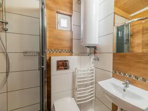 Holiday homes with pool, close to the beach - Image 2