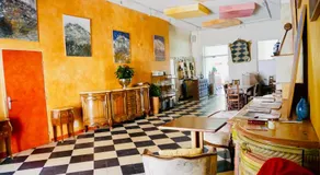 Logis Hotel Restaurant Le Grand Puech - Image 4