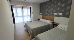 El Pino - Image 2