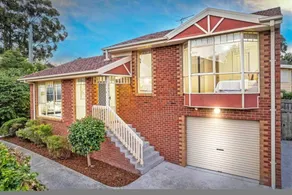 StayAU Ringwood 2BR Rental House meters from Eastland - Image 4