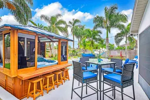 Urban Oasis W/hot Tub, Heated Pool And Private Movie Theater 2 Bedroom Home by RedAwning - Image 3