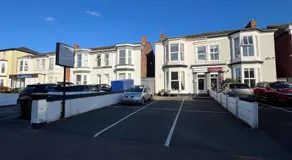 Clifton Villa - Southport - Image 4