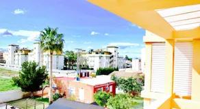 Cozy apartment in Dénia, 40 m² with shared pool - Image 3