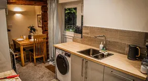 Log cabin - Image 4