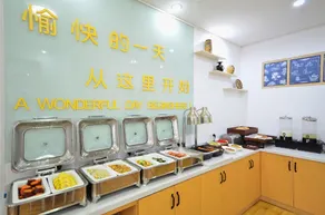 City Comfort Inn Hotel Wuhan Optics Valley Square Metro Station Zhongnan Minzu University - Image 2