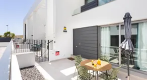 Moderno apartamento cerca del mar en Tenerife - Image 5