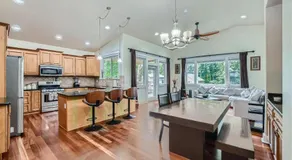 Utopia Luxury Stay - Olympia - Image 3