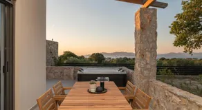 Ena & Ena Signature Seaview Homes - Image 3