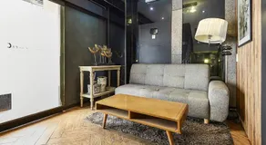 Film Hotel - Image 3