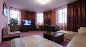 Hotel Slovan - Image 2