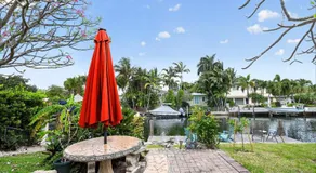 Waterfront Oasis on Intracoastal with Pool - Just Renovated - Image 5