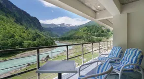 Walnut Riverside Resort - Image 3