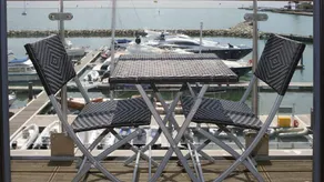 Les Bateaux - Frontline Views of Poole Quay from Balcony - Image 5