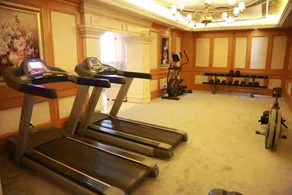 Vienna Hotel Rugao Zhengxiang Square - Image 5
