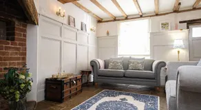 Joe's Cottage - Image 2