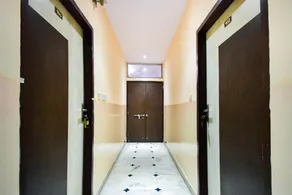 OYO Flagship 62492 Hotel Royal Residency - Image 5