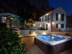 Luxury Makarska Getaway - Image 3