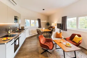  URBAN ISLAND - Riverside Apartments - Image 3