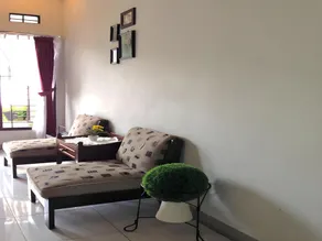 Elenor's Home - Image 2
