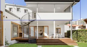 Beach Retreat - Image 5
