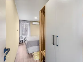 Villa Penthouse Apartment With Bubble Bath - Image 2