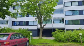 Cozy 2-Bedroom Apartment- 300m to Metro & Shops - Image 5