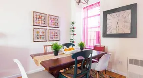Elegant and Comfortable Stay - Image 3