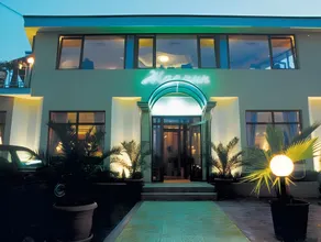 Jasmin Hotel - Image 4