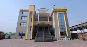 Maryada Maitri Resort -100 Rooms & 3 Banquets - Image 4
