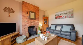 2 Bed in Ruabon oc-waf253 - Image 2