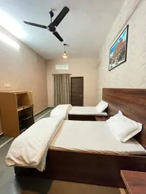 Dev Stay Inn - Image 4