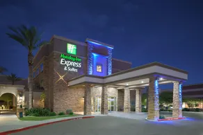 Holiday Inn Express & Suites - Gilbert - East Mesa by IHG - Image 2