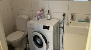 Small Comfortable home - Image 5