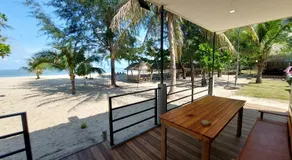 Loma Beach Resort - Image 3