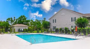 Second floor condo with pool & hot tub access WiFi private W&D and central AC - Image 5