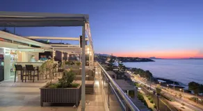 Macaris Suites & Spa - Image 3