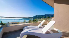 Semiramis Luxury Suites - Image 4