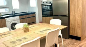 Apartamento con Parking El Rincón del Arte Granada Centro - Image 3