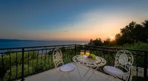 VILLA MAJA with whirlpool, heated pool, gym, sauna, panoramic sea views - Image 3