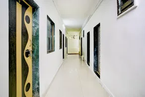 Hotel O Sai Palace - Image 4