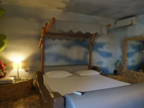 Fancy Resort - Image 2
