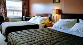 Kings Inn Midland - Image 2