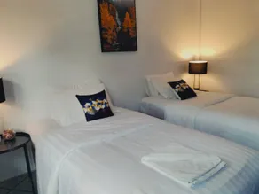 ONEWAY Guest House BKK - Image 4